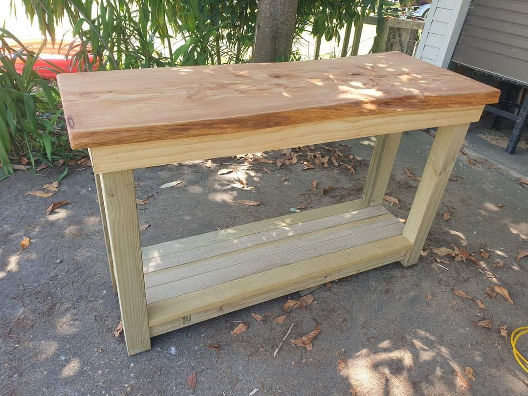 Bar Table