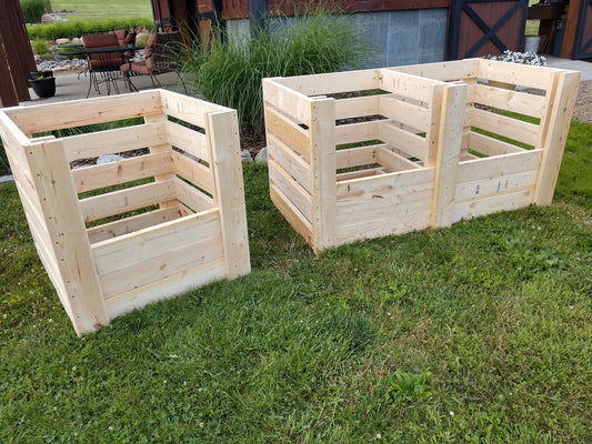 The best nz square shaped compost bin with wide gaps for airation around sides and back. Adjustable slats can be added as needed to the front. Made of lightly coloured soft pine and screws.