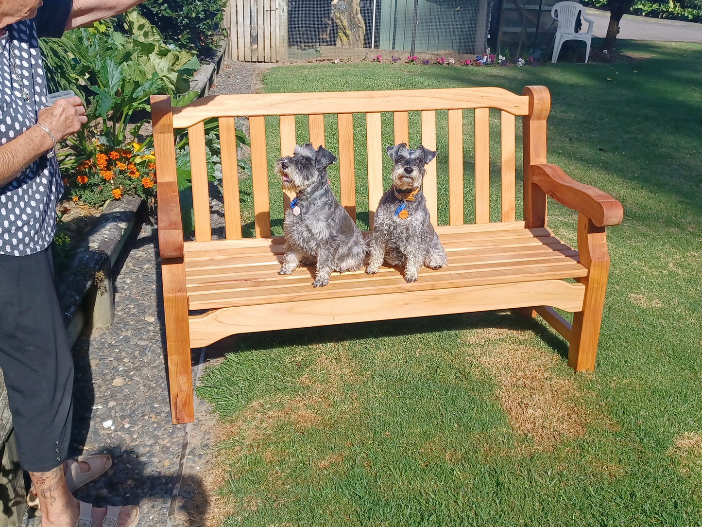 Garden Bench | English