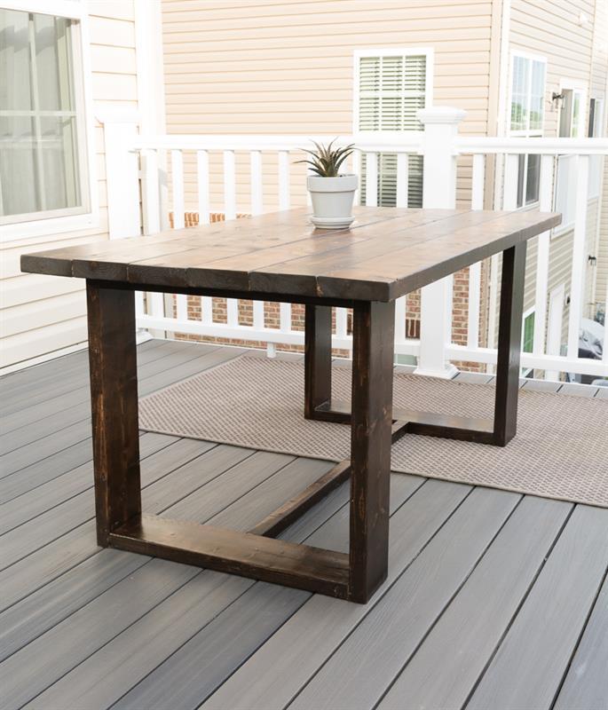 Dining Table | Modern Patio