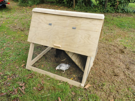 Hutch - Small