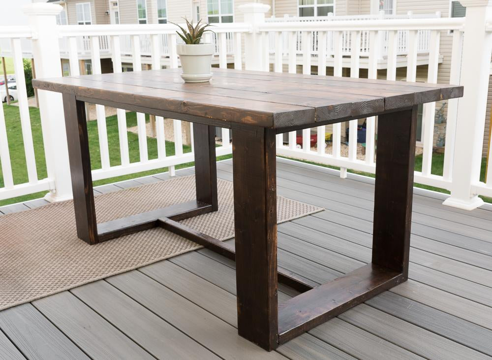 Dining Table | Modern Patio