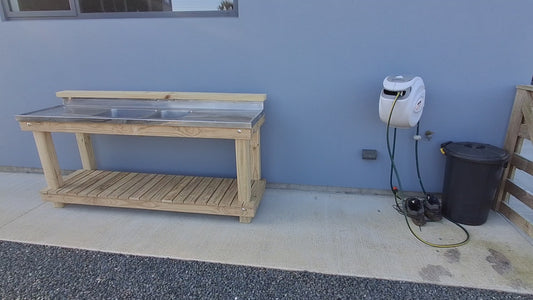 Fish-Filleting Table