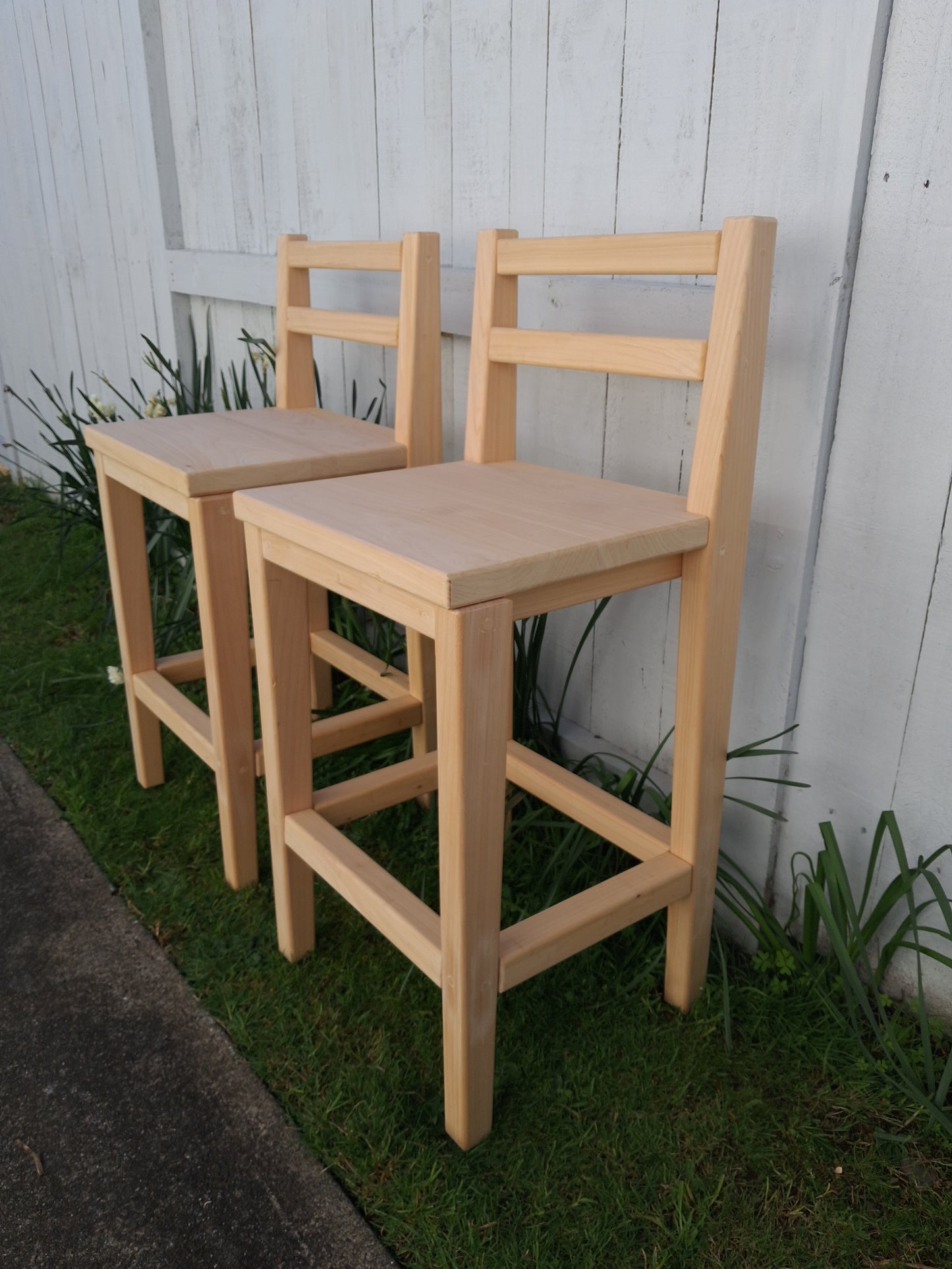 Bar Stool | Modern